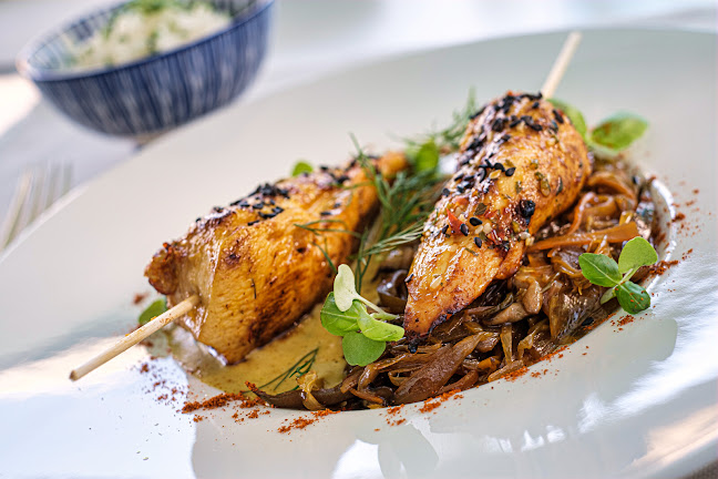 Opinii despre Restaurant & Lounge Marina Ascona în Ascona - Gastronomie und Hotellerie