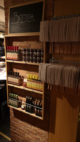 Comentarii opinii despre Centogrammi Cucinabar