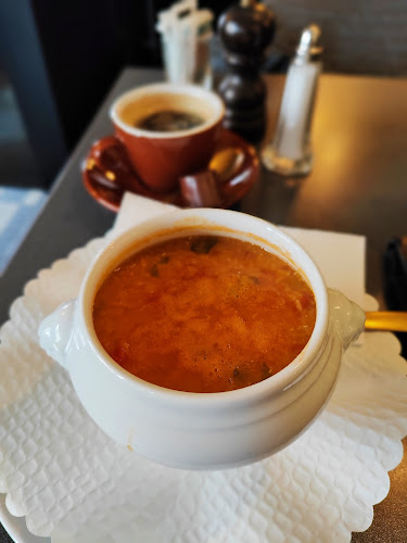 Comentarii opinii despre Moana Cafe Bar