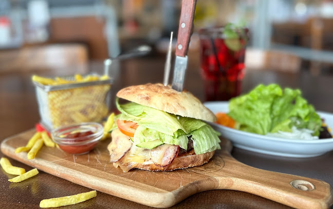 Kohldampf Restaurant & Bierbar im Cinedome Abtwil - Abtwil SG