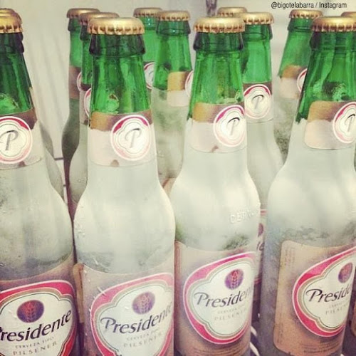 Comentarii opinii despre Jägerstübli Santos Bar