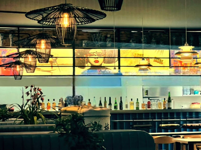 Opinii despre Makan Panasian Food în Crans-Montana - Gastronomie und Hotellerie