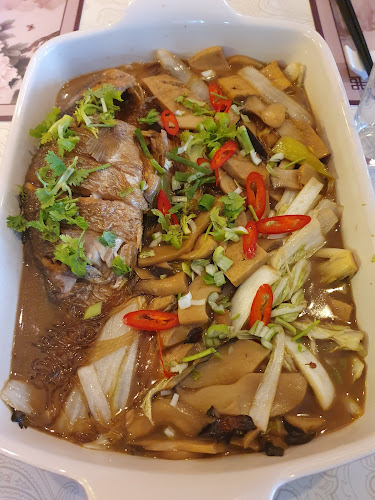 Opinii despre 屋企靓汤 China Restaurant Ein Topf und mehr în Münchenbuchsee - Gastronomie und Hotellerie