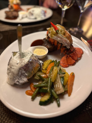 Comentarii opinii despre Kentucky Saloon & Steakhouse