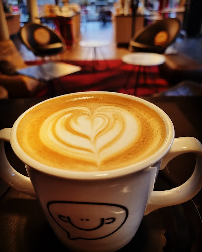 Opinii despre Café Dessiné în Carouge - Gastronomie und Hotellerie