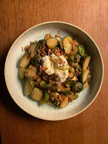 Comentarii opinii despre Weisse Rose