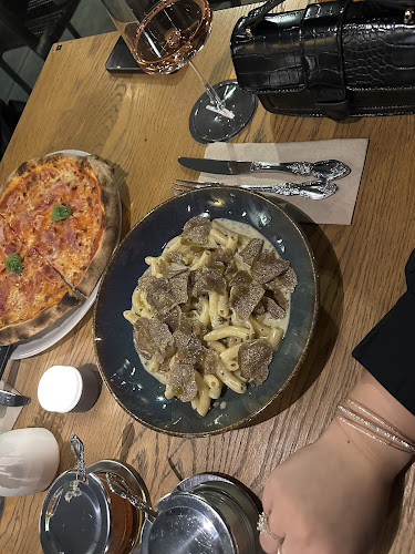 Aicha's Restaurant & Café - Lenzburg