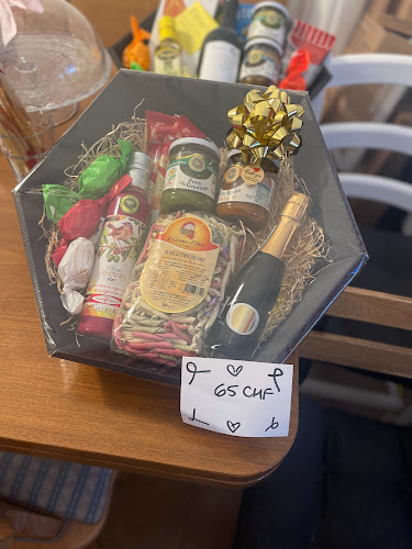 Casa Canei - Olio e Vino - Gastronomie und Hotellerie