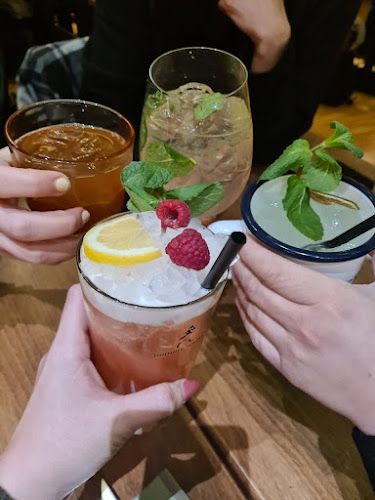 Comentarii opinii despre Luigia Fribourg