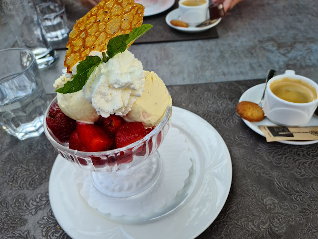 Opinii despre Kreuz în Kaiserstuhl - Gastronomie und Hotellerie