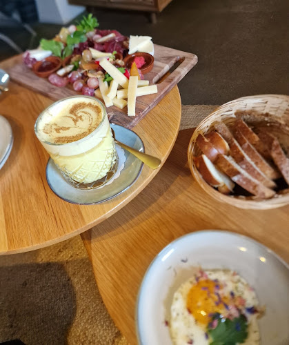 Comentarii opinii despre Alte Schmitte