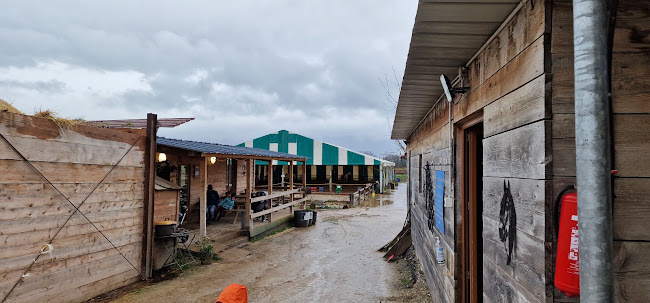 Opinii despre Buvette du ranch în Bernex - Gastronomie und Hotellerie