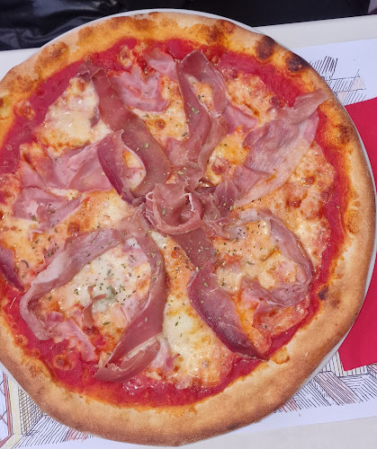 Restaurant National La Favorita - Gastronomie und Hotellerie