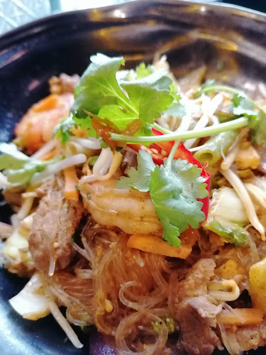 Nooch Asian Kitchen, Basel Barfi - Gastronomie und Hotellerie