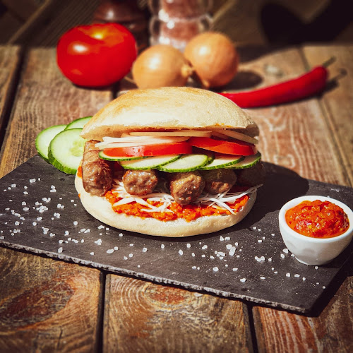 Comentarii opinii despre Balkan Grill, Bosnjak Enes