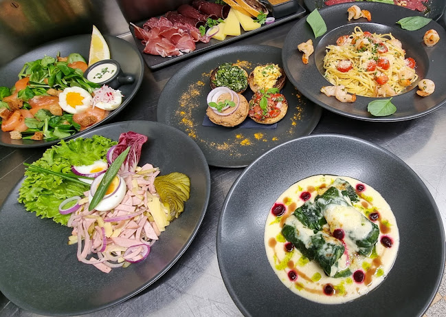 Opinii despre Restaurant Giodavin în Davos Platz - Gastronomie und Hotellerie