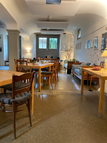 Opinii despre Untervogthaus în Männedorf - Gastronomie und Hotellerie