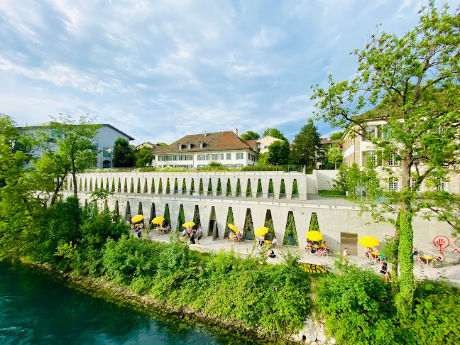 Comentarii opinii despre Nude