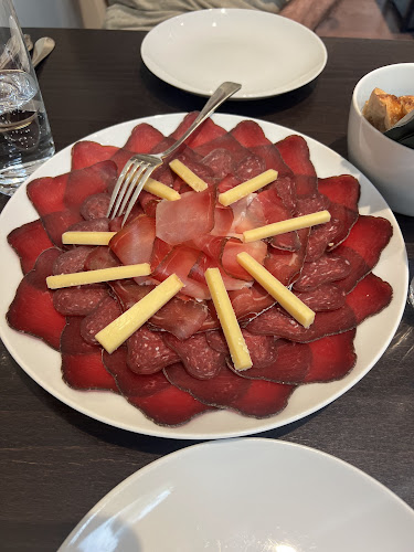 Comentarii opinii despre HATECKE LÖWENPLATZ