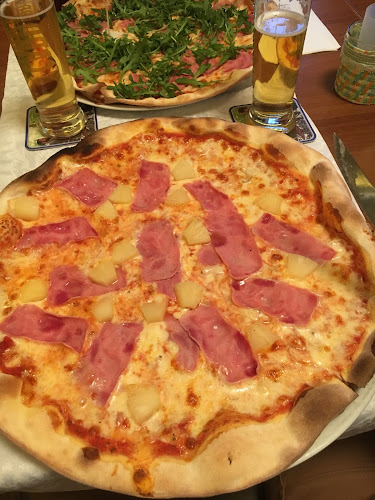 Opinii despre Piano Bar în Solothurn - Gastronomie und Hotellerie