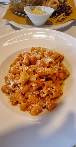 Opinii despre Ristorante-pizzeria Mary în Lugano - Gastronomie und Hotellerie