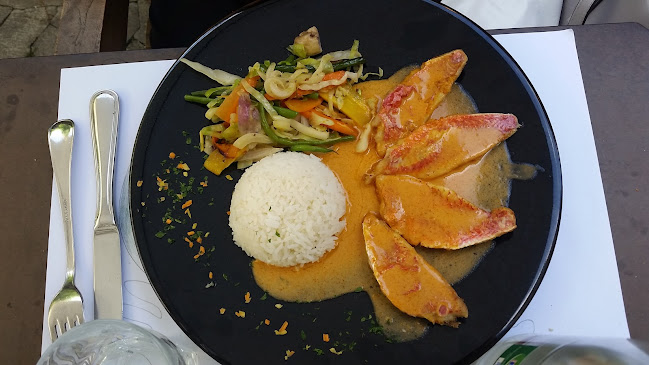 Café du Tessin, Pl. du Rondeau 5, 1227 Carouge