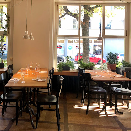 Opinii despre LAUCH în Basel - Gastronomie und Hotellerie