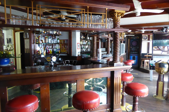 Opinii despre Ausflugs-Bistro-Le-Pirate-Offen în Gersau - Gastronomie und Hotellerie