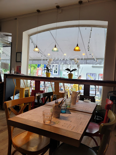 Street Beirut - Nyon