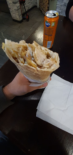 Opinii despre Al Mouchtar - Badenerstrasse în Zürich - Gastronomie und Hotellerie