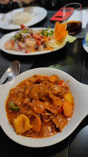 Zentral Thai Restaurant & Takeaway - Gastronomie und Hotellerie