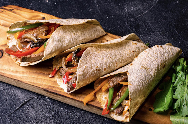 Comentarii opinii despre Majmoon - good fast food