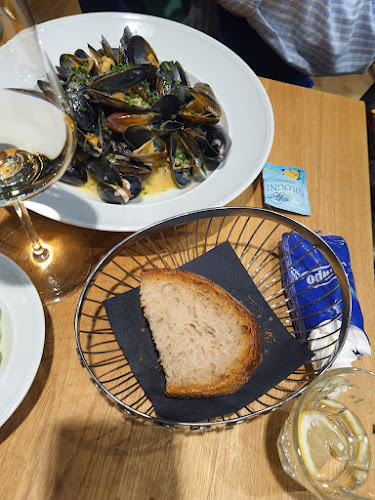 Comentarii opinii despre Rooftop - Brasserie & Bar (im Globus)