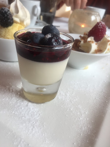 Opinii despre Ristorante Taverna Romana im Sternen în Hessigkofen - Gastronomie und Hotellerie