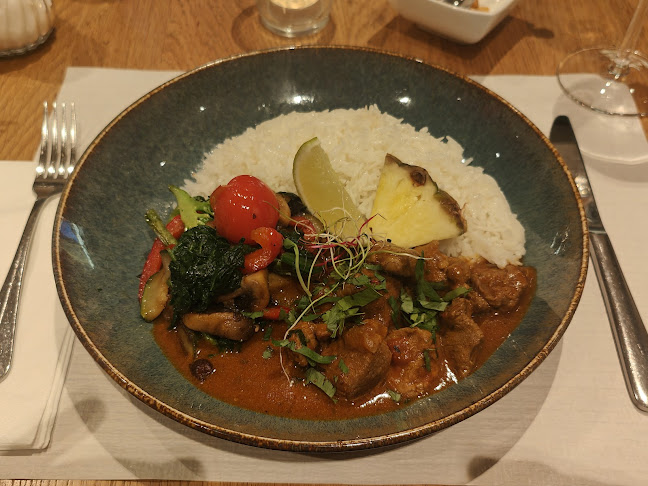 Diagonal Café & Bar - Gastronomie und Hotellerie