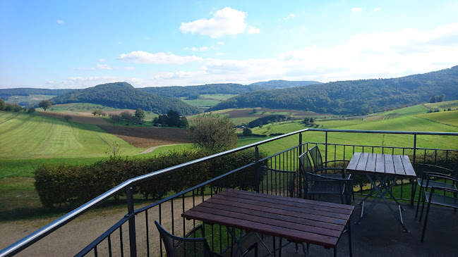 Opinii despre Restaurant Dornhof în Magden - Gastronomie und Hotellerie