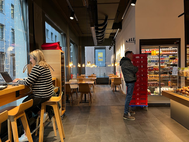 S-Bahn-Haltestelle, Am Mattenhof 6, 6010 Kriens