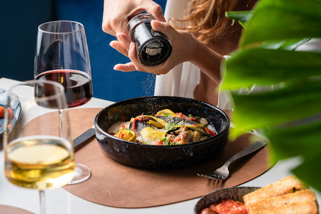 Opinii despre Moments în Cointrin - Gastronomie und Hotellerie