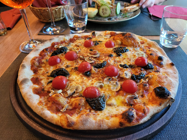 Restaurant A la Grosse-Pierre - Gastronomie und Hotellerie