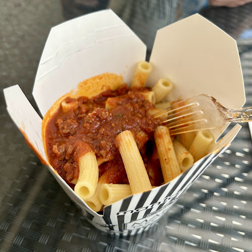 Manta Bar - Gastronomie und Hotellerie