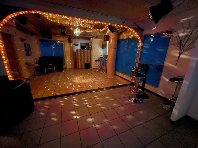 Metro Bar Latino , Castillo Vernucci Dolores - Gastronomie und Hotellerie