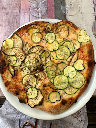 Rue Saint-Victor 10, 1227 Carouge