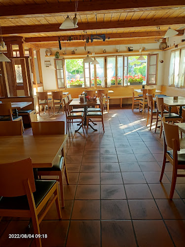 Opinii despre Ristorante Pizzeria Italia 2000 Da Remo / Wirtschaft zur Trotte în Binz - Gastronomie und Hotellerie