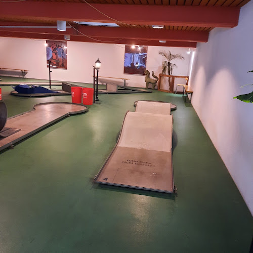 Café Hallenminigolf - Gastronomie und Hotellerie