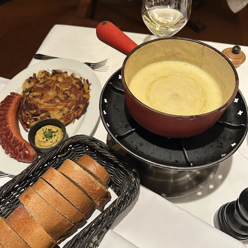 Restaurant Les Armures - Gastronomie und Hotellerie