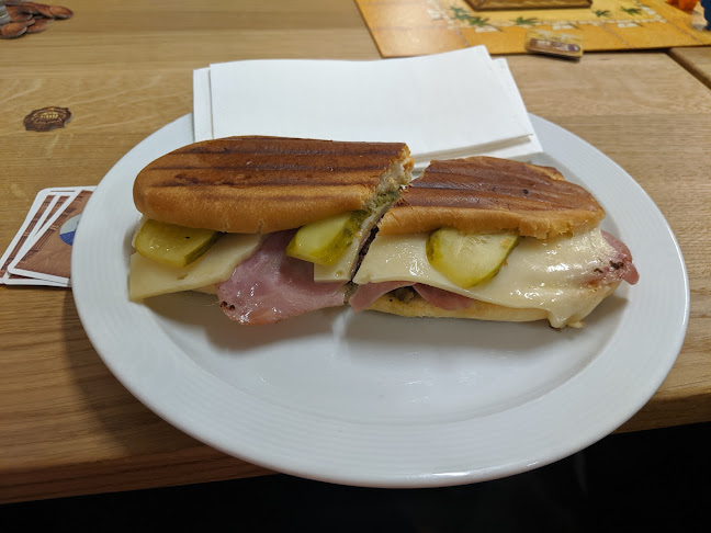 Opinii despre DuBischDra în Zürich - Gastronomie und Hotellerie