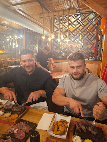 Tiara Grill - Gastronomie und Hotellerie