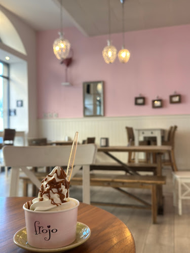 Comentarii opinii despre Frojo Cafe