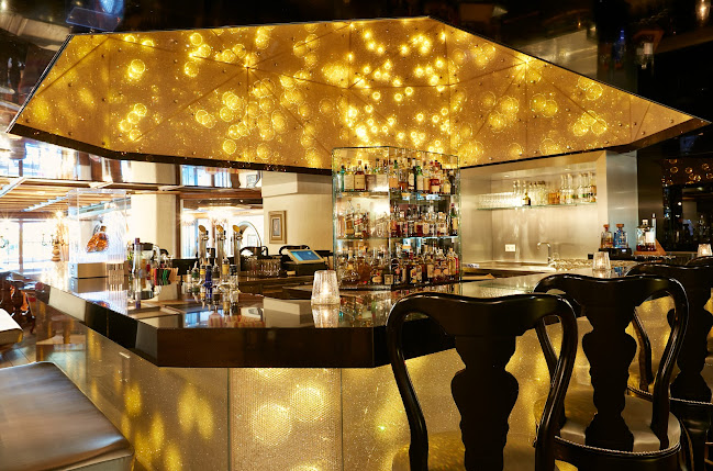 One Million Stars Bar - Gastronomie und Hotellerie