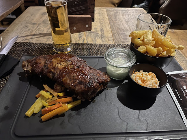 Opinii despre Ribs în Thun - Gastronomie und Hotellerie